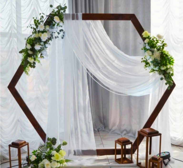 Location arche hexagonale